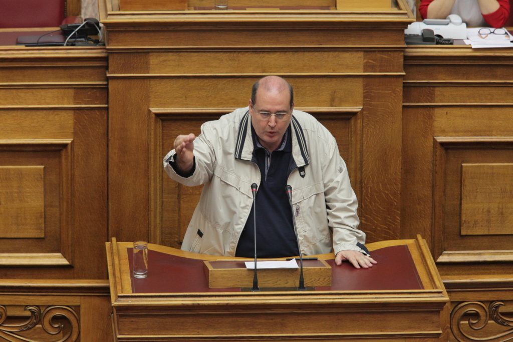 Τι απαντά ο Νίκος Φίλης για τα… μακαρόνια