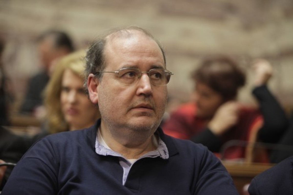 Φίλης: “Ναι” στις πρόωρες κάλπες, “όχι” στην “τρόικα εσωτερικού”