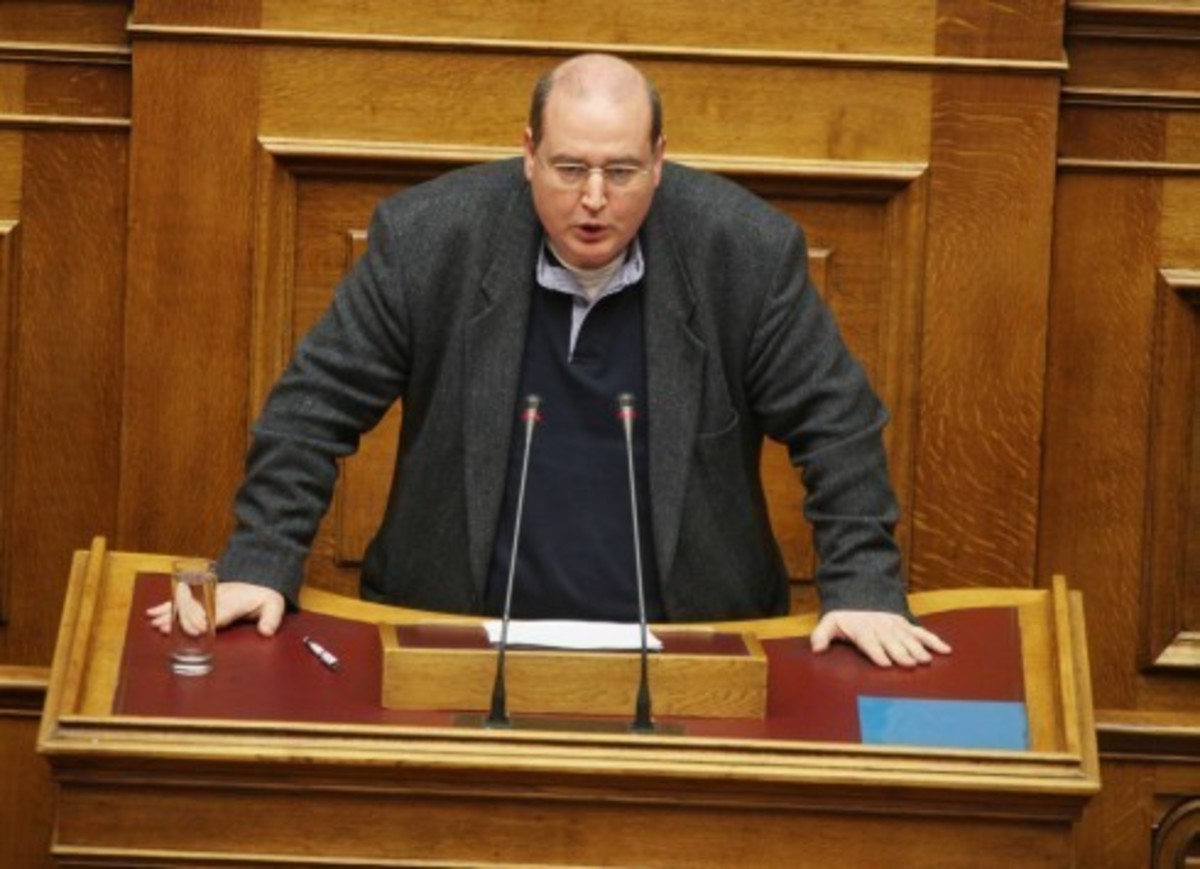 “Βόμβα” Φίλη στη Βουλή: Δεν φοβόμαστε τις εκλογές