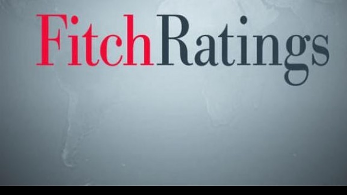 Nέα υποβάθμιση: Κατρακύλησαν τις κυπριακές τράπεζες οι Fitch
