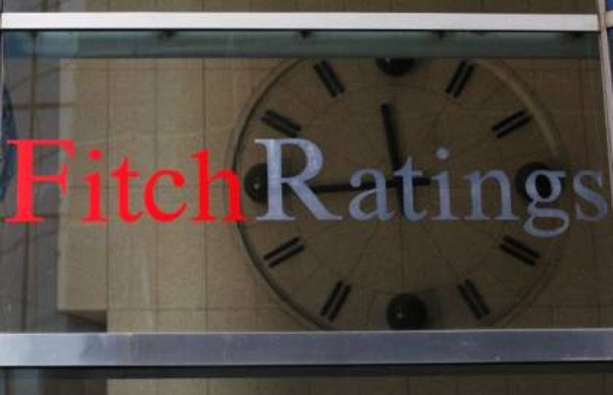 Fitch: Αναβαθμίσαμε την Ελλάδα λόγω ανάκαμψης αλλά υπάρχει πολιτικός κίνδυνος