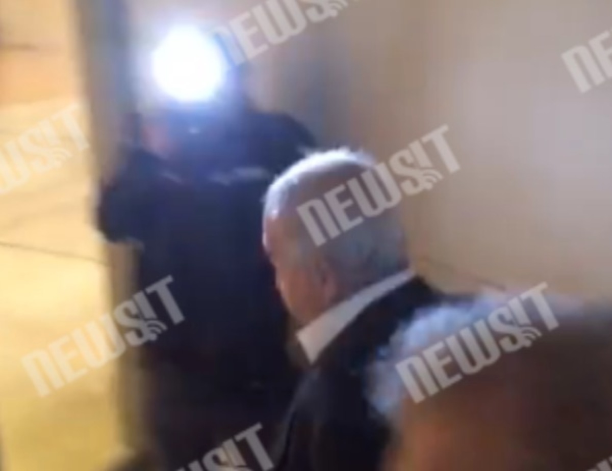 Άφιξη Φλαμπουράρη στο Χίλτον