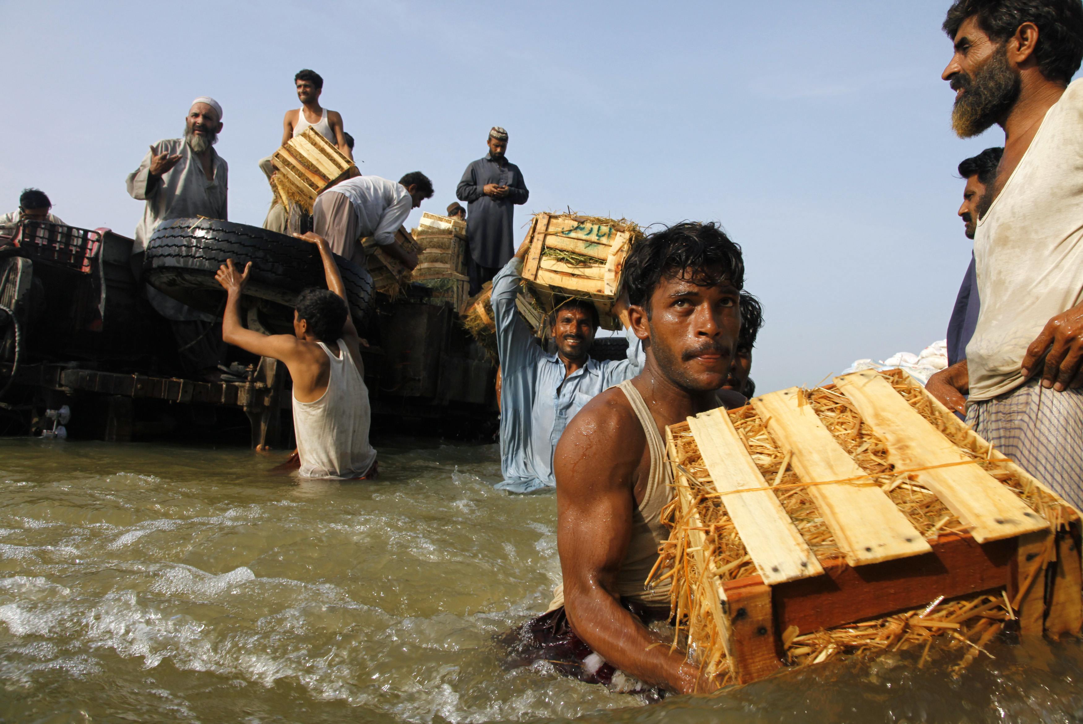 Χάος στο Πακιστάν απο τις πλημμύρες