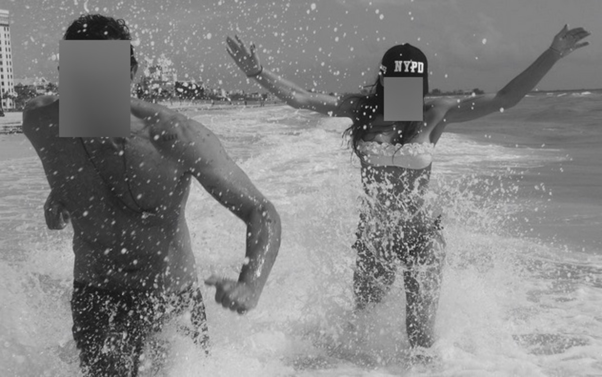 Ποιο γνωστό μας ζευγάρι έφυγε για Φλόριντα και πλατσουρίζει στα νερά του Ατλαντικού;