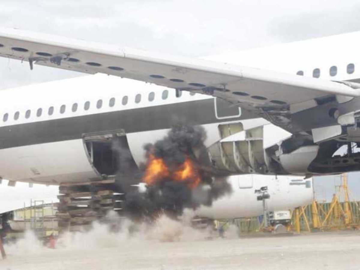 Fly-Bag 2: Προστασία των αεροπλάνων από έκρηξη βόμβας με το ειδικό “περιτύλιγμα” των αποσκευών!
