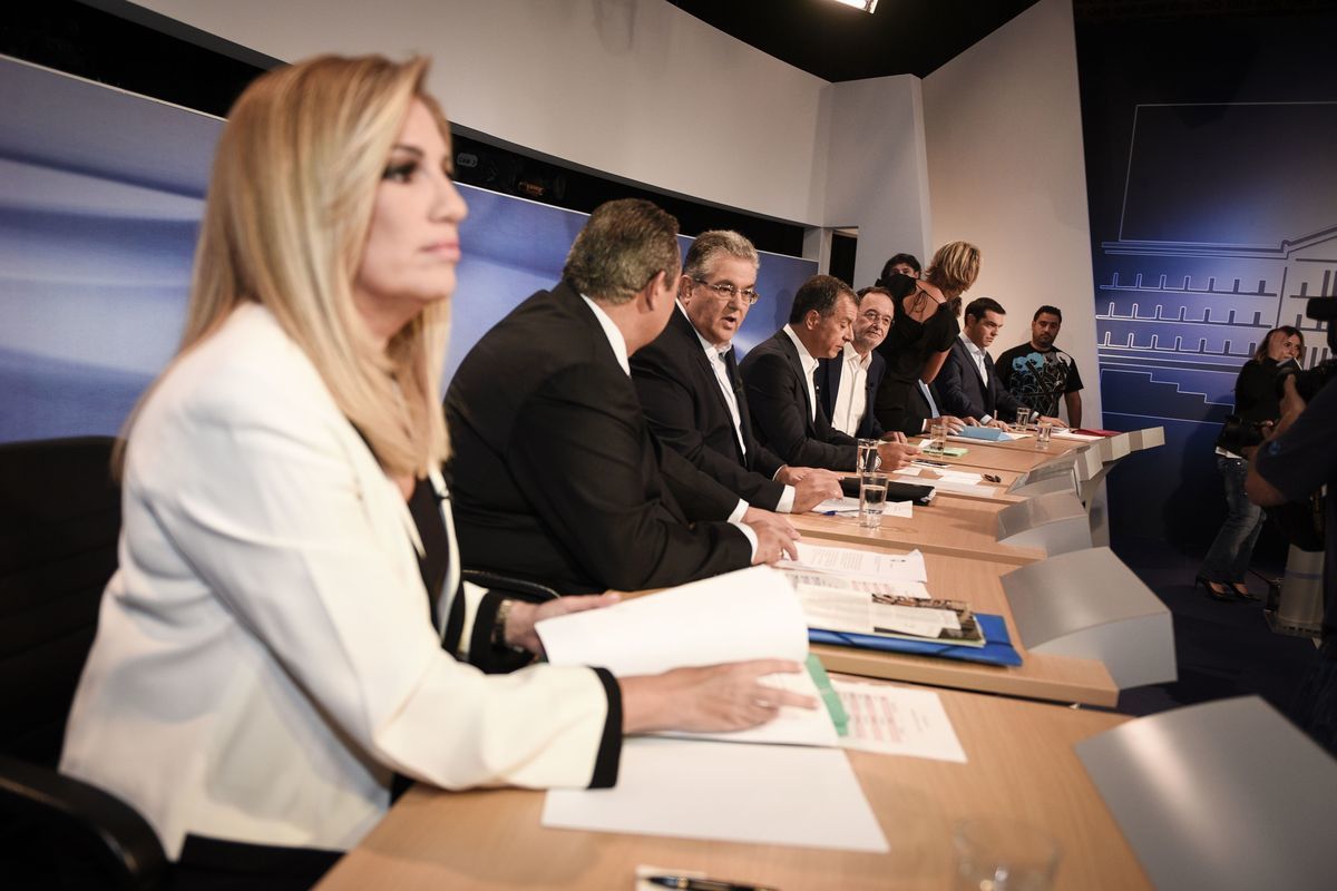 Debate πολιτικών αρχηγών – Η ενόχληση της Φ. Γεννηματά και το χρυσό βατόμουρο