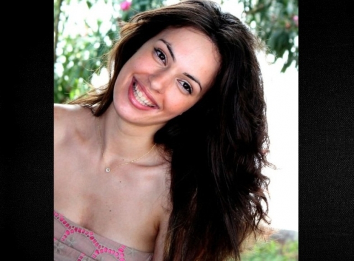 Λαμία: Η εντυπωσιακή βιολόγος που διακρίθηκε στη δημοσιογραφία!