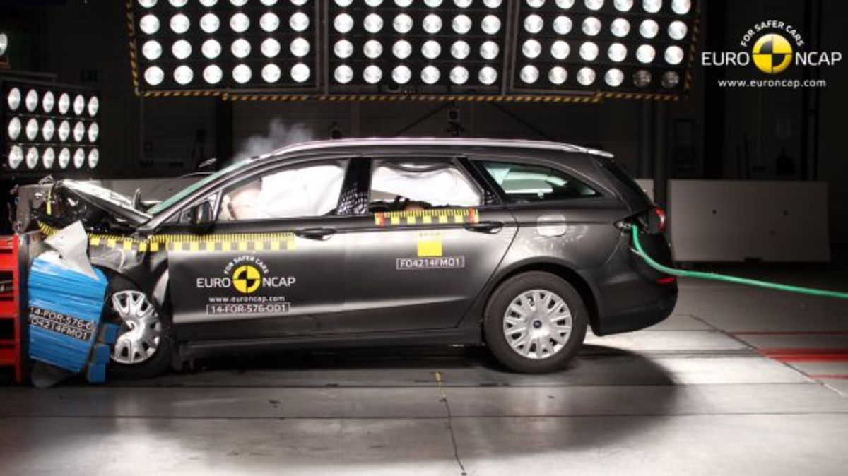Ford: Ασφάλεια πέντε αστέρων το νέο Mondeo (VIDEO)