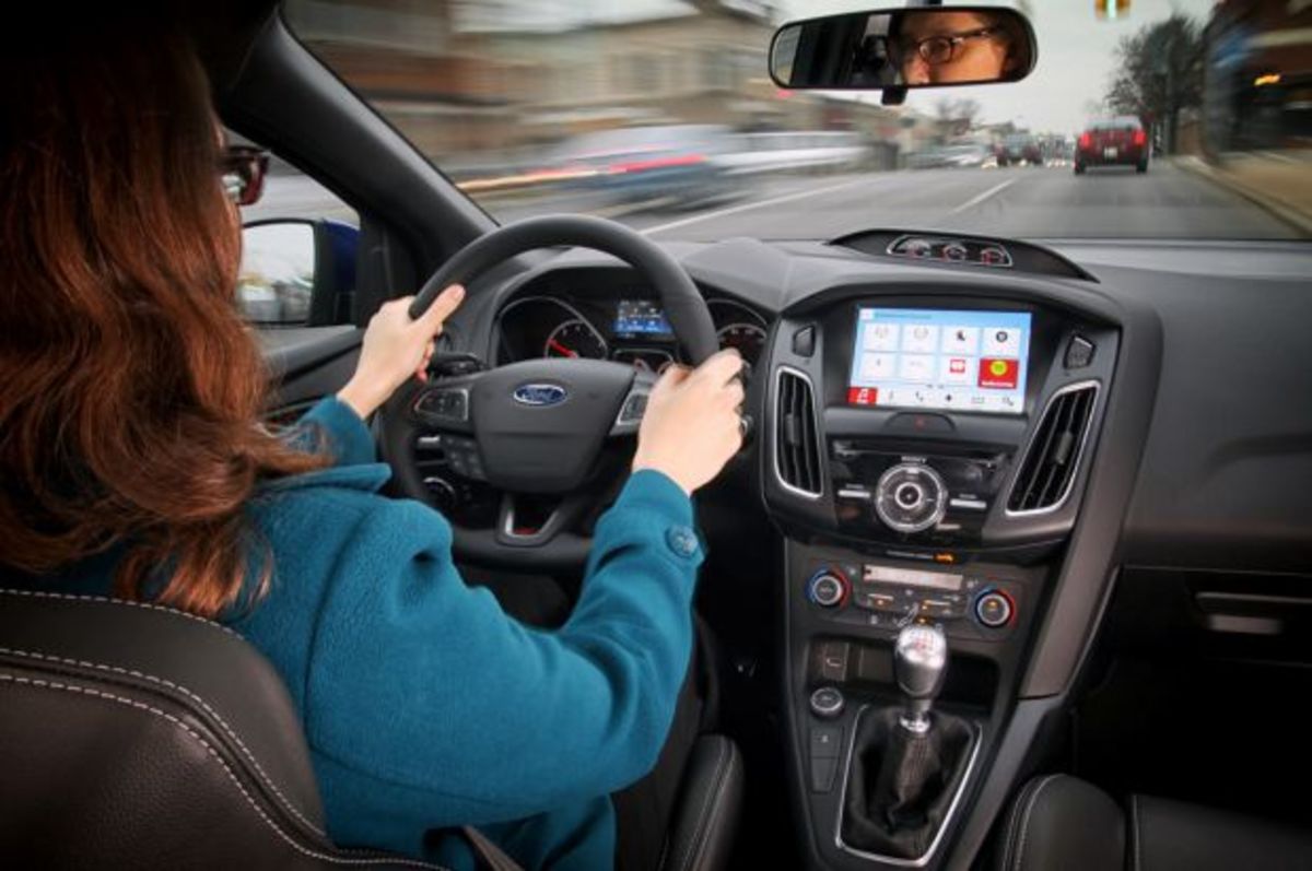 H Ford εισάγει στα αυτοκίνητά της το νέο σύστημα πολυμέσων SYNC3 (VIDEO)
