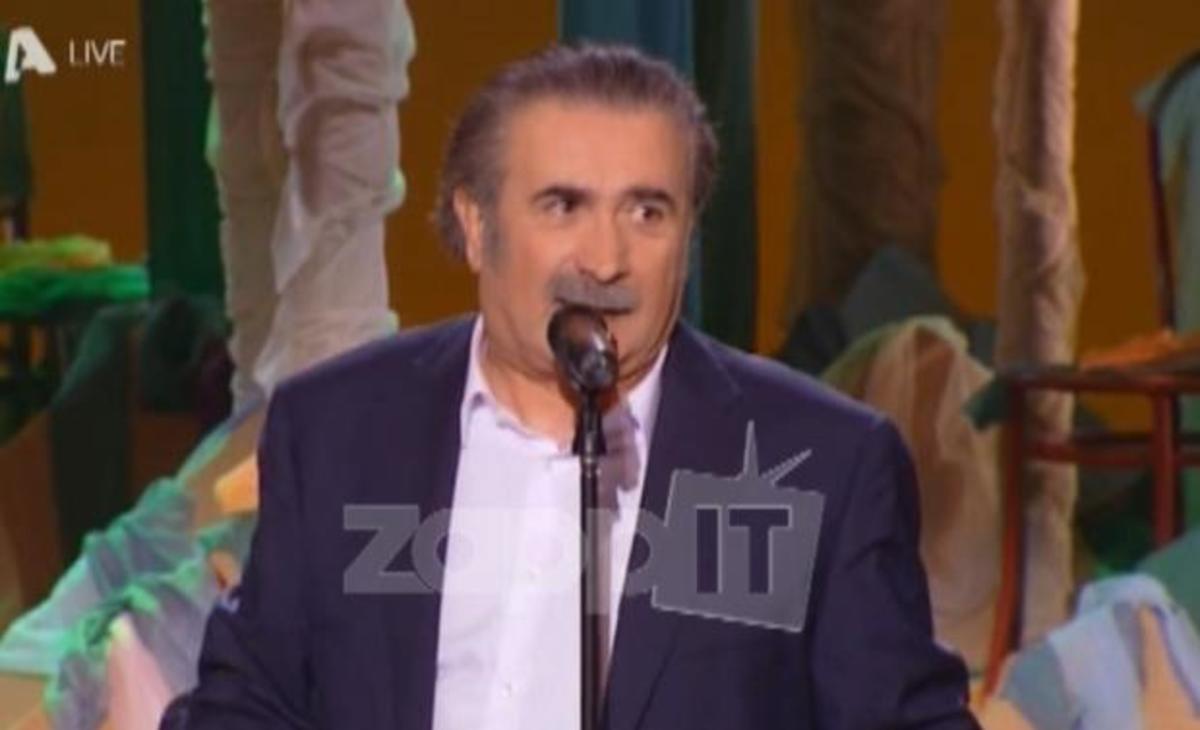 Λαζόπουλος για Ρουβά: «Η εποχή θα απαντήσει αν κάνει το Άξιον Εστί ή το Ανάξιον Εστί»