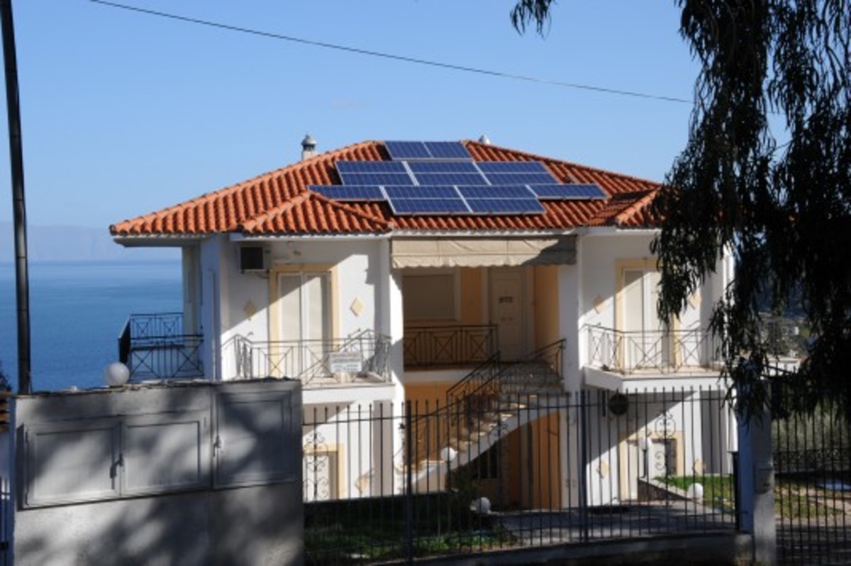 Την εγκατάσταση φωτοβολταϊκών 4 γιγαβάτ ως το 2030, προτείνει ο Σύνδεσμος του κλάδου