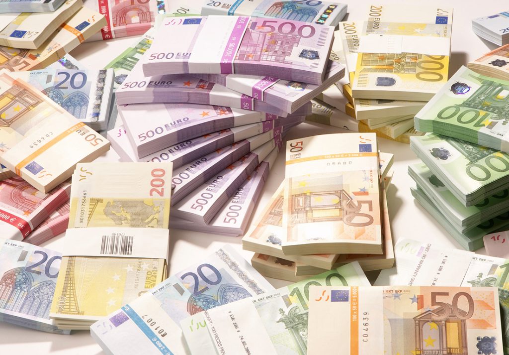«Πλήρωσα 92.000 ευρώ ΕΝΦΙΑ για τα σπίτια μου»