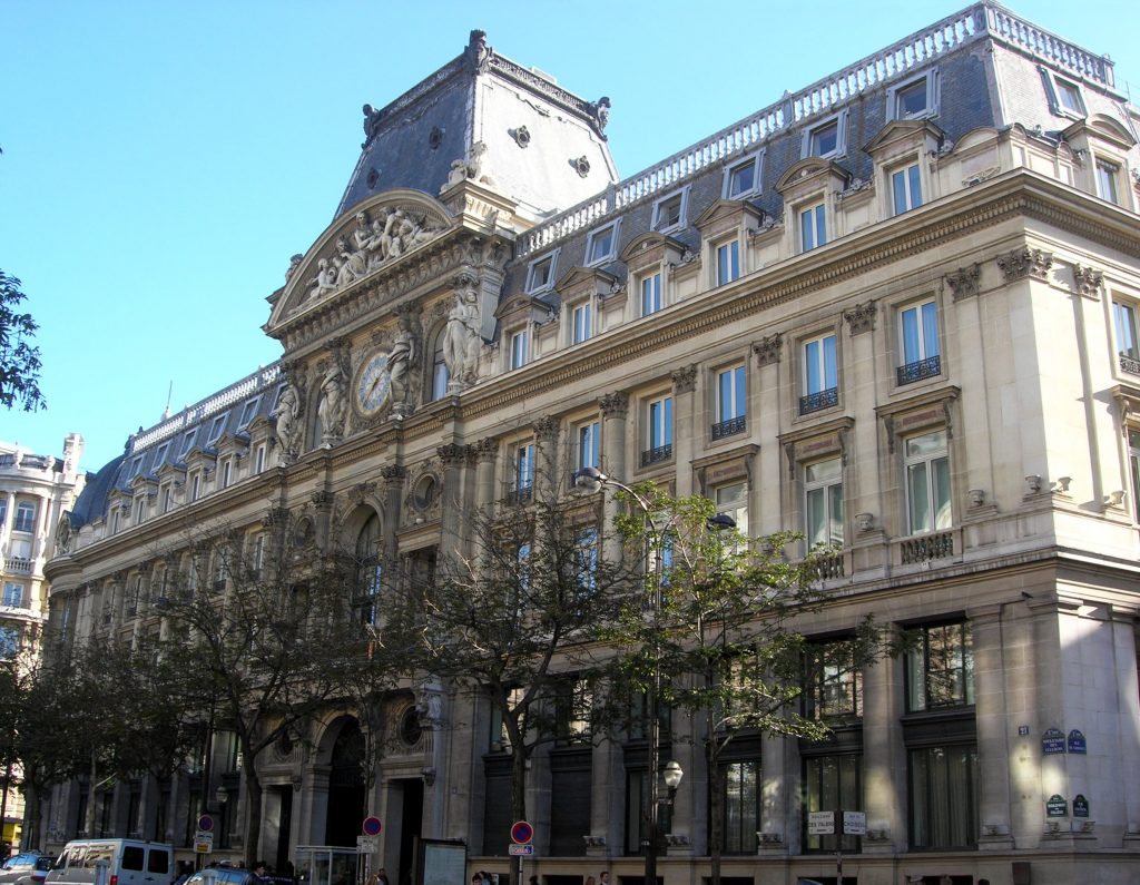 Ληστές άδειασαν μια από τις μεγαλύτερες τράπεζες του Παρισιού