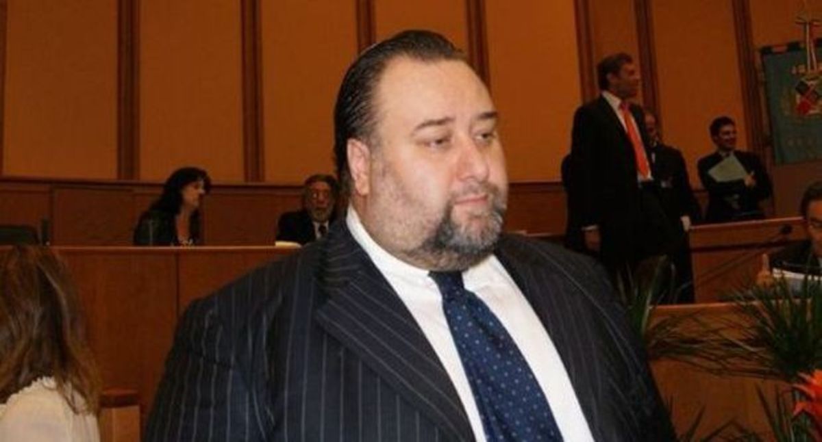 Ιταλία: Στη φυλακή για υπεξαίρεση πρώην στέλεχος της κεντροδεξιάς