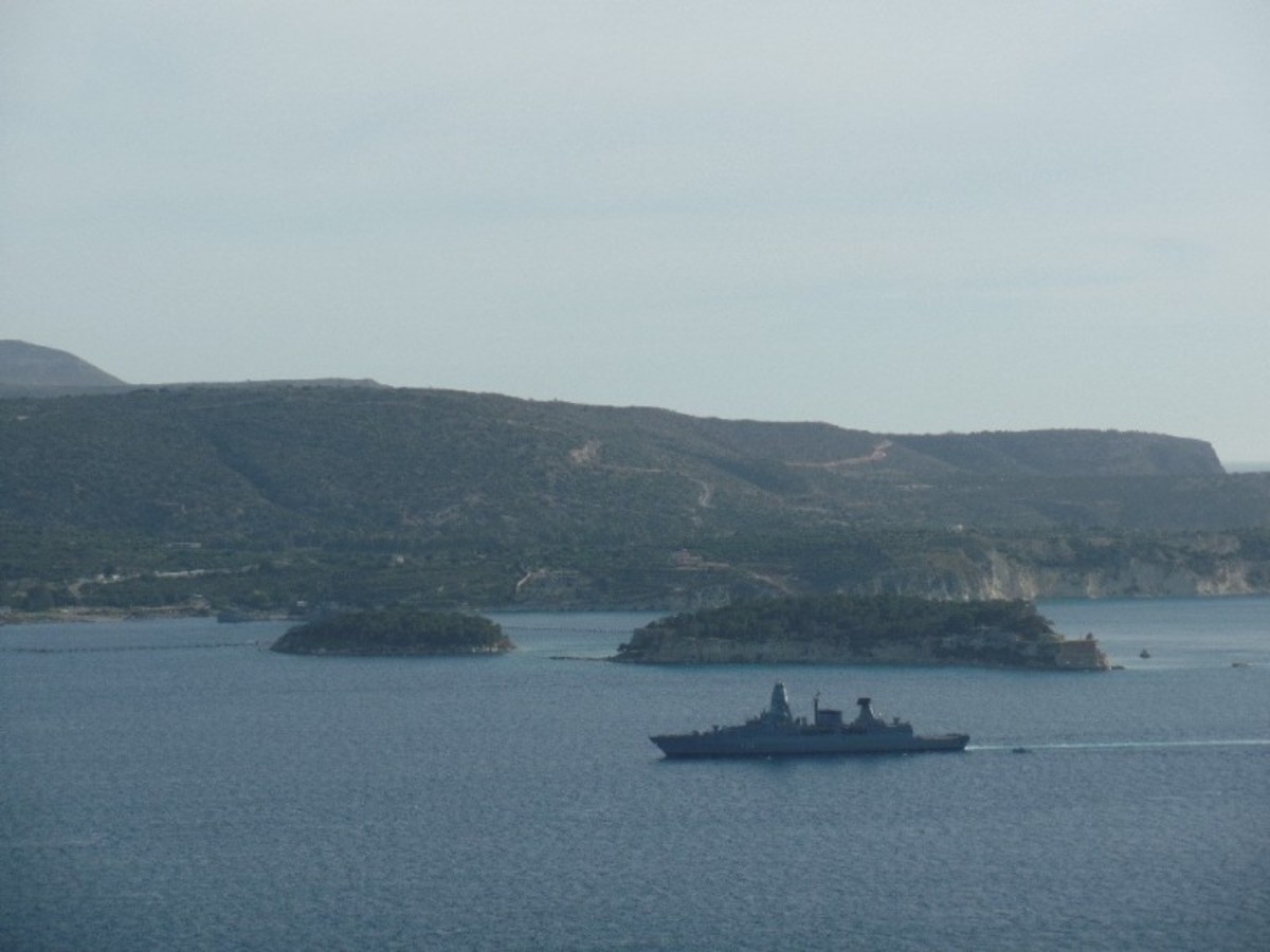 Στη Σούδα γερμανικά πλοία που θα συμμετέχουν σε επιχειρήσεις διάσωσης μεταναστών