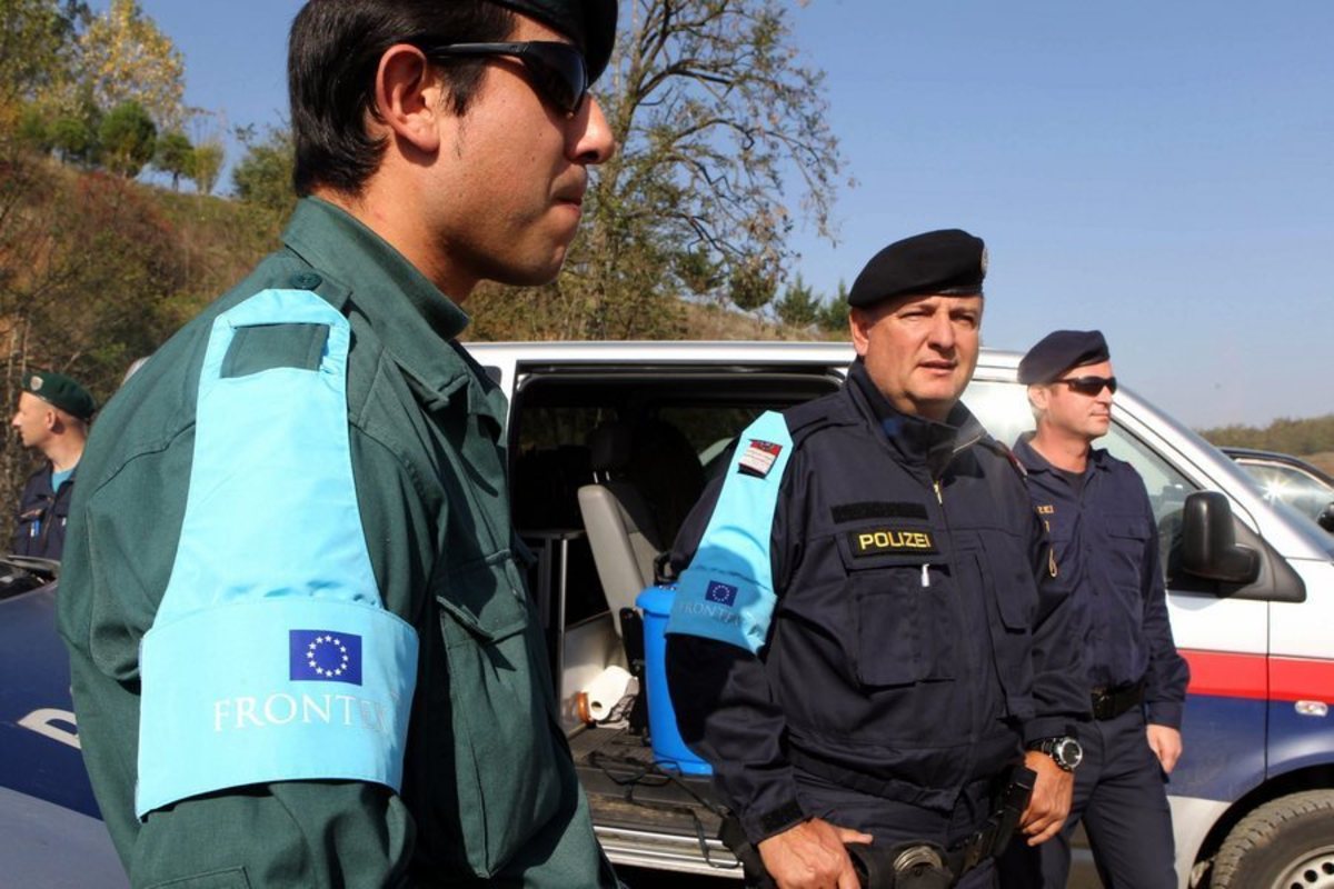 Frontex τέλος! Φτιάχνουν ευρωπαϊκό στρατό που θα έχει δικαιοδοσία παντού!