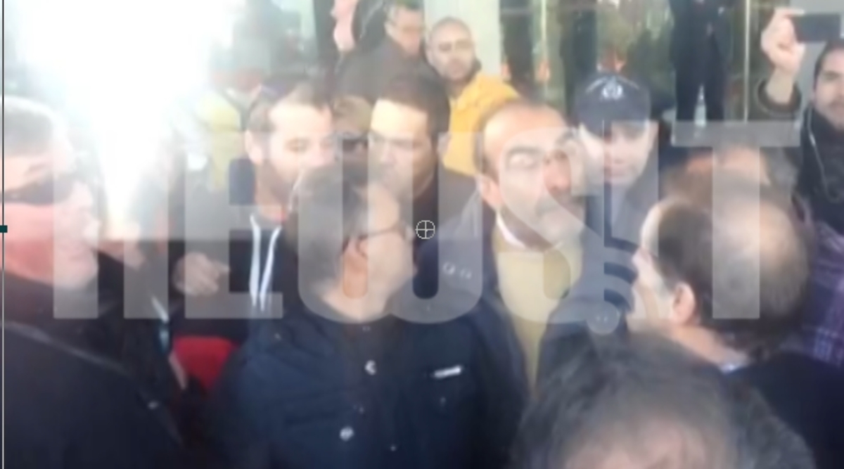 Ένταση για τον Φούχτελ