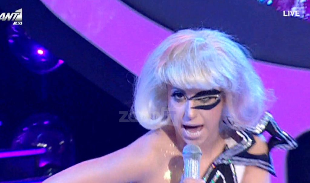 Εκπληκτική ομοιότητα! Η Μελίνα των Vegas έγινε η Lady Gaga!