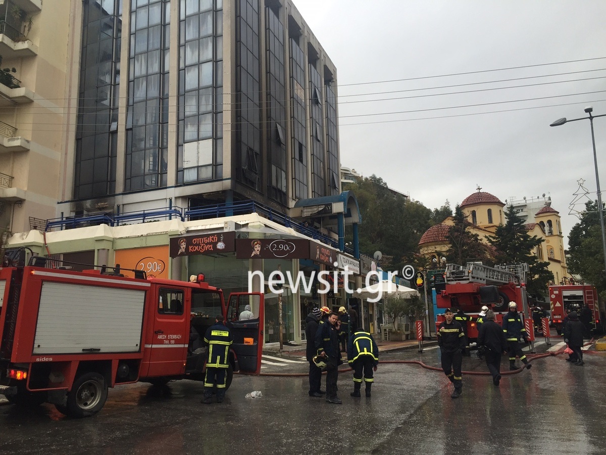 Φωτιά σε διαμέρισμα στο Γαλάτσι – Δεν υπάρχουν εγκλωβισμένοι [pics]