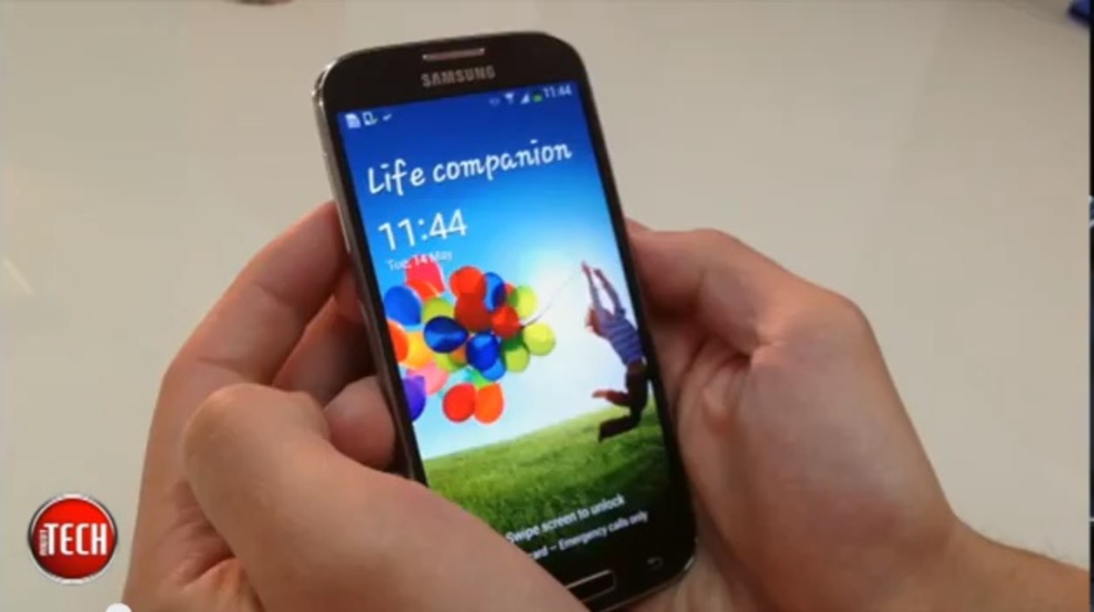NewsitTech – Samsung Galaxy S4 Review