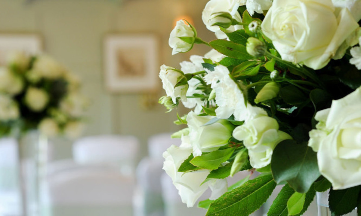 Είναι γρουσουζιά να συναντηθεί το ζευγάρι πριν το γάμο;