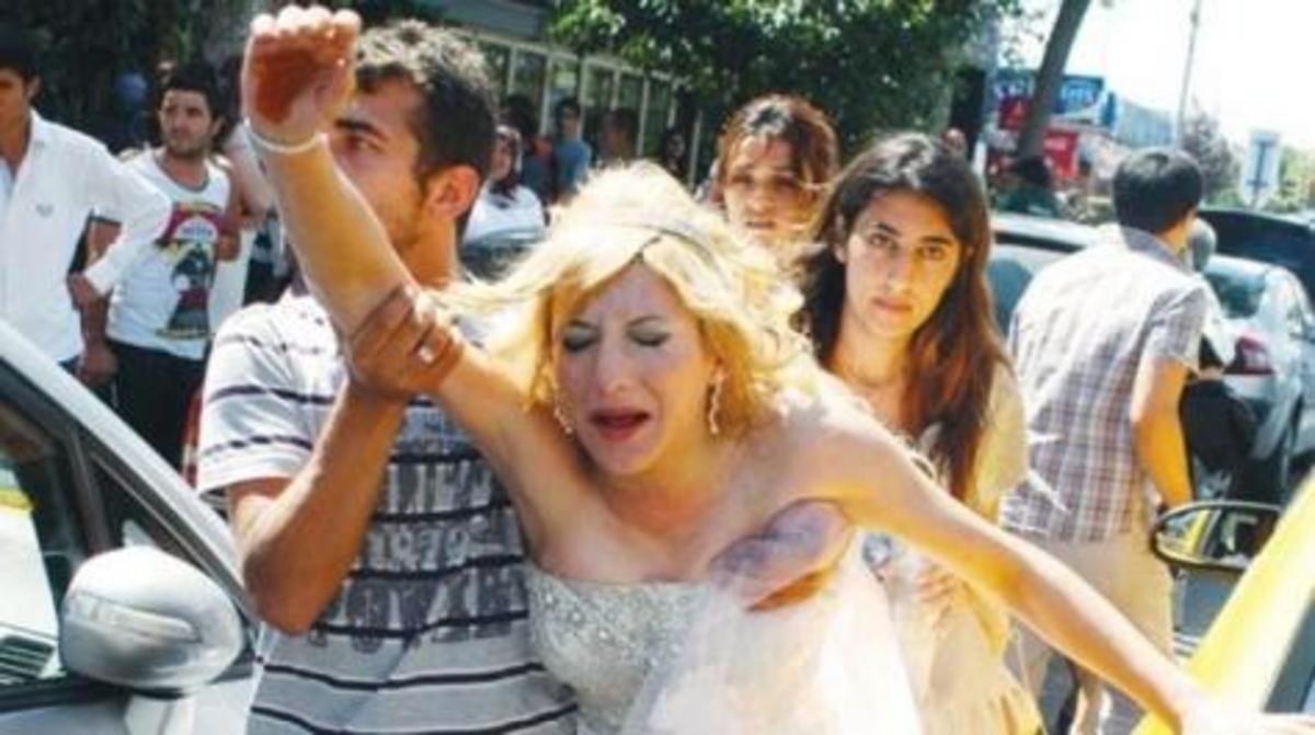 “Τύφλα” να έχουν τα τουρκικά σήριαλ – Απίστευτο ξύλο σε τουρκικό γάμο!
