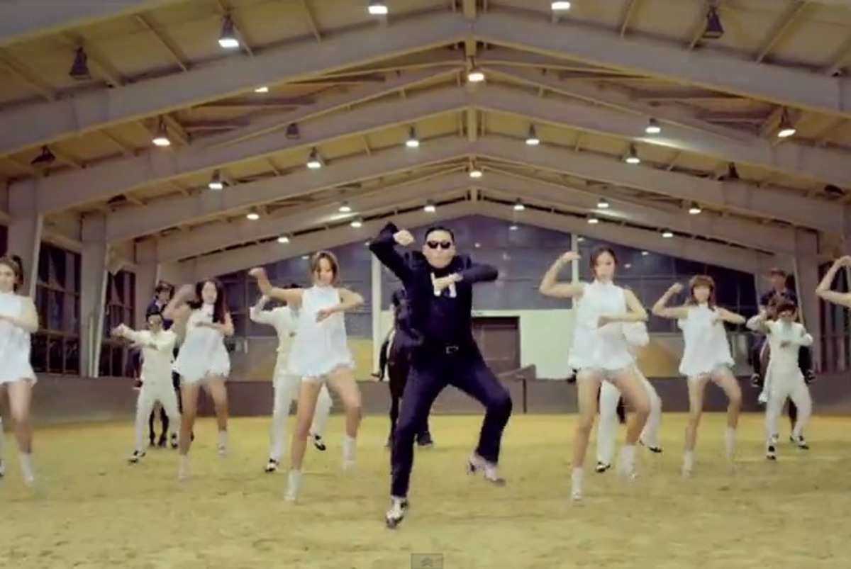 Gangnam Style: Ο νέος χορός από την Κορέα που έχει τρελάνει όλο τον πλανήτη!