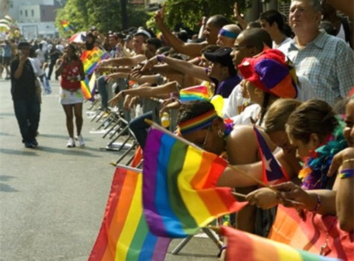 Σερβία: Σε κλειστό χώρο το τελικά Pride Parade