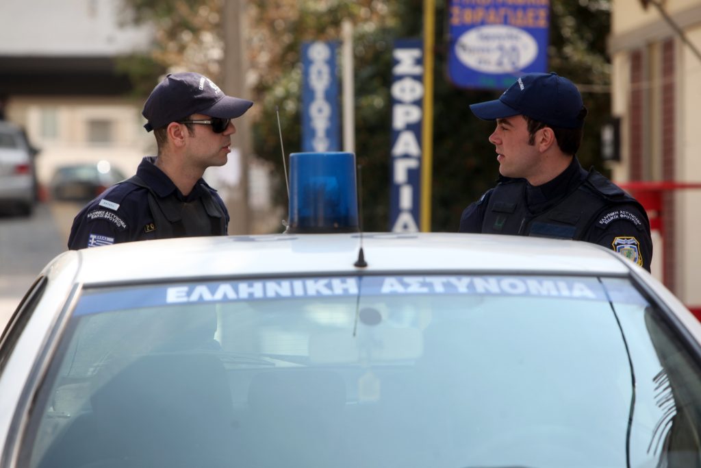 Άγριος καβγάς με πυροβολισμούς στο κέντρο της Αθήνας