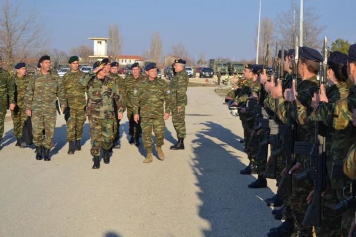 Τα έψαλλαν στον Αρχηγό ΓΕΕΘΑ στην περιοδεία του στα σύνορα! [pic]