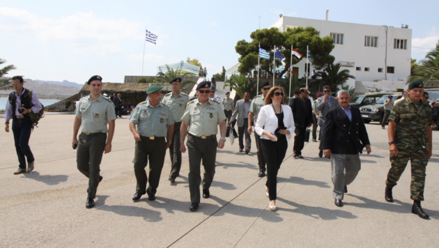 “Ελάτε να σας εκπαιδεύσουμε” – Η Γεννηματά καλεί τις Ειδικές Δυνάμεις του Ιράκ