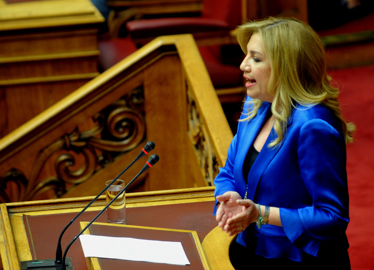 Γεννηματά: Ο Τσίπρας οδηγεί την Ελλάδα εκτός Ευρώπης