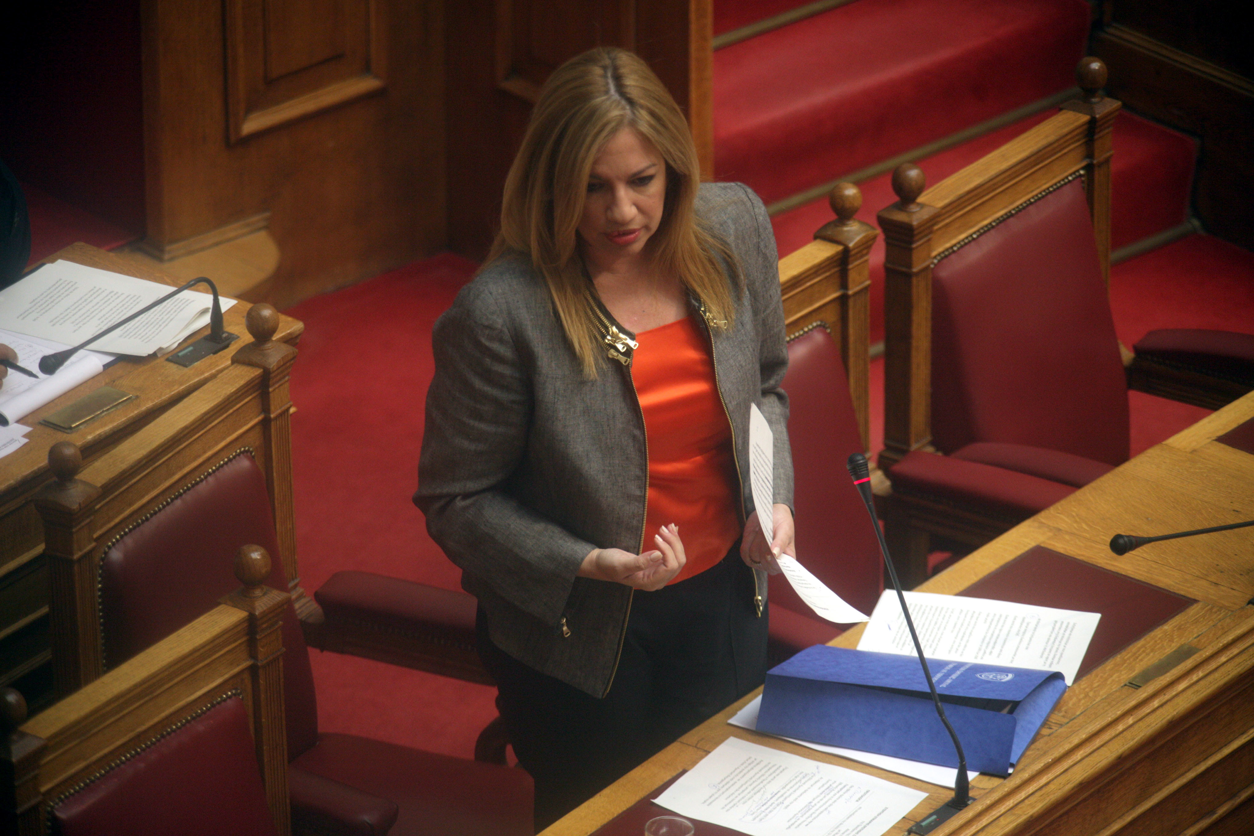 “Δεν θα κλείσει η ΕΑΒ” – Τι είπε στη Βουλή η Γεννηματά
