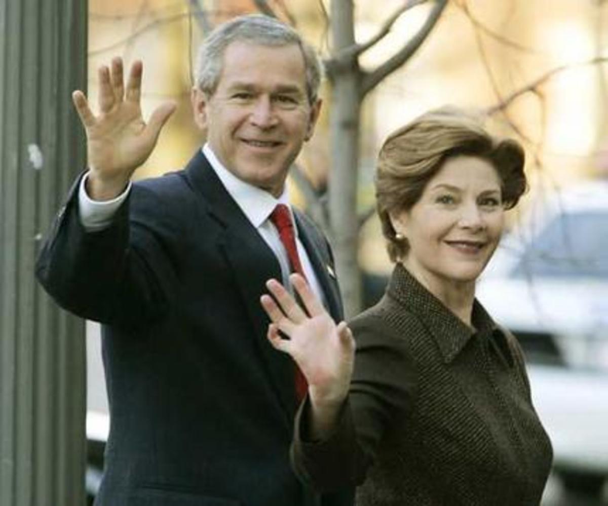 Δηλητηρίαση είχε πάθει το ζεύγος Μπους στην σύνοδο του G8