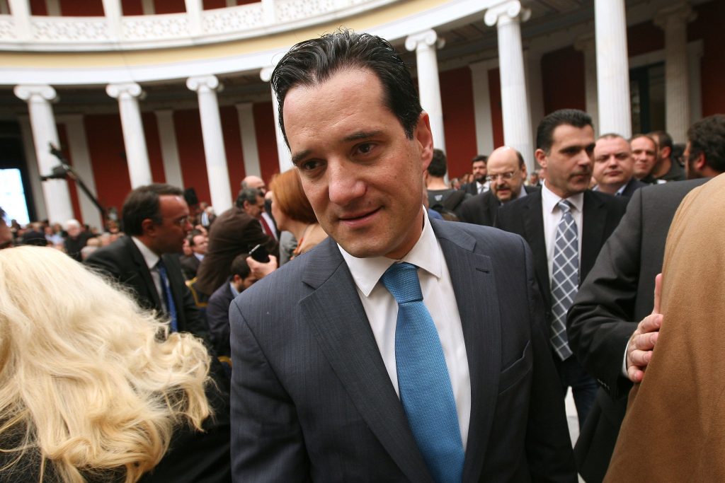 Άδωνις: «Εμένα μου έριξε κουτουλιά ο Κασιδιάρης»