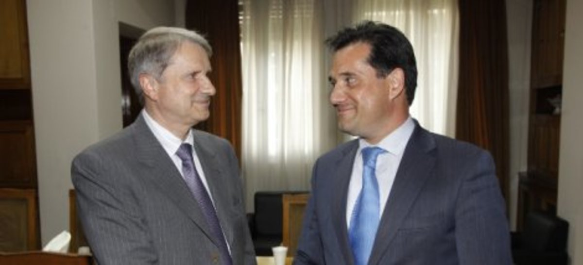 Γεωργιάδης: Ανοησίες οι συνωμοσίες πως μετατρεπόμαστε σε γερμανική αποικία