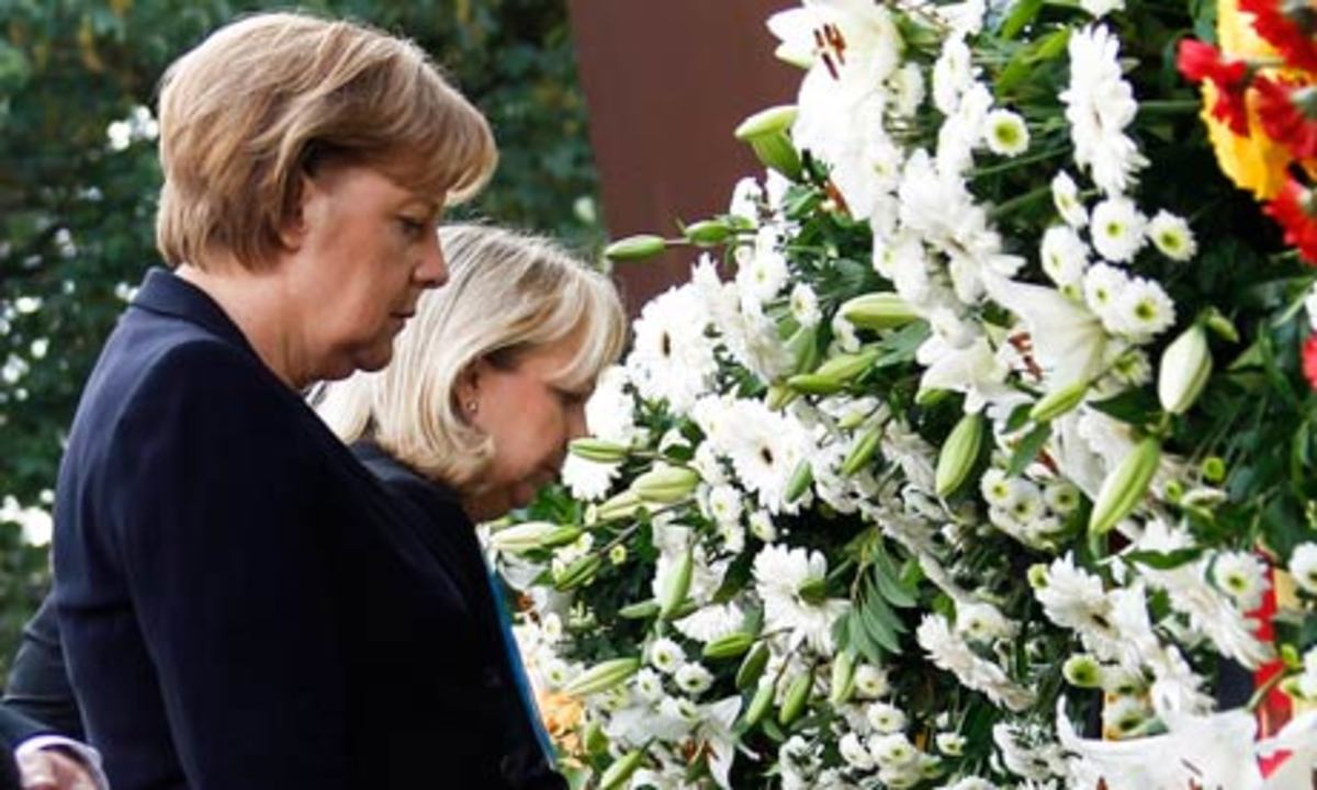 Γερμανία: Οι κηδείες αυξάνονται και “βάζουν μέσα” το κράτος