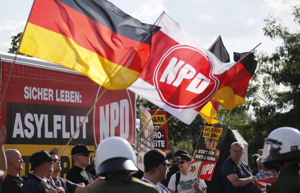 «Το ναζιστικό κόμμα της Γερμανίας έχει σχέσεις με την Ελλάδα»