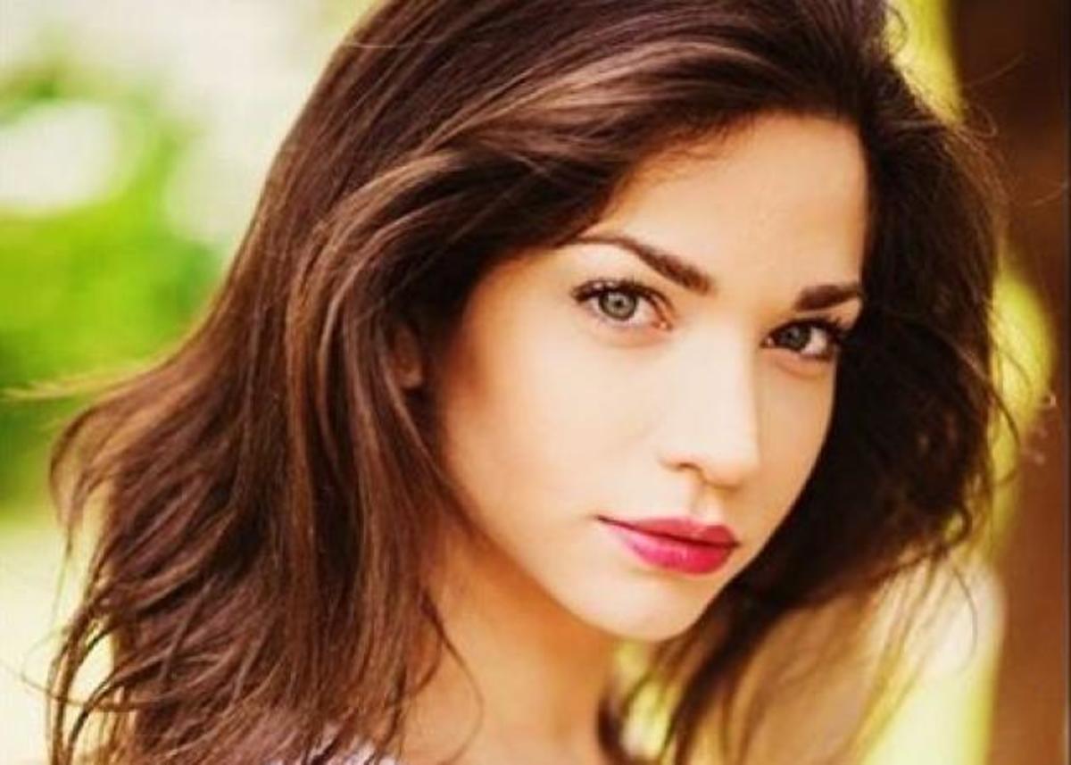 Κατερίνα Γερονικολού: Βραδινή έξοδος με γοητευτικό ηθοποιό! ΦΩΤΟ