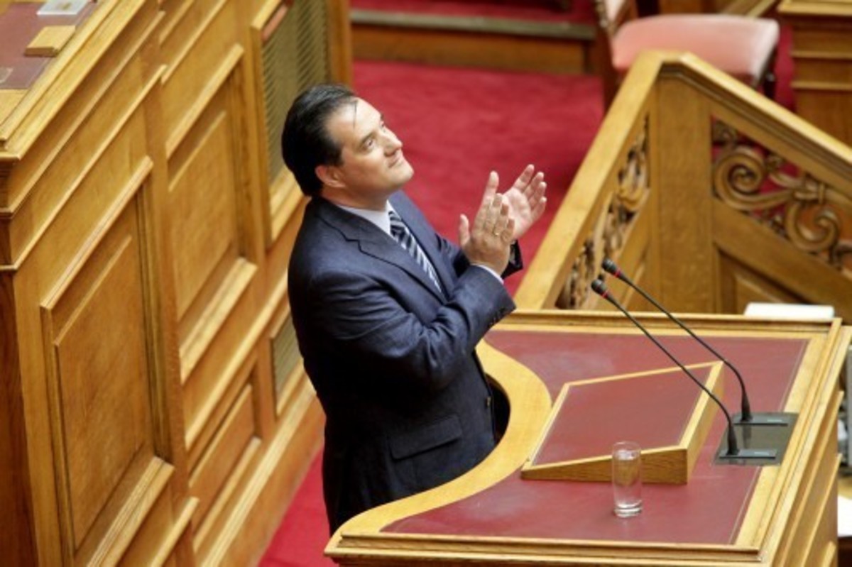 Ο Άδωνις, οι εκδιδόμενες γυναίκες και οι παραδουλεύτρες….