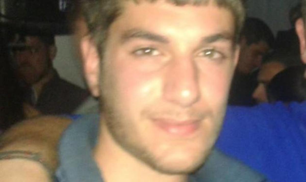 Συγκλονίζει η φωτογραφία που δημοσίευσε ο αδελφός του Βαγγέλη Γιακουμάκη από τα παιδικά τους χρόνια!