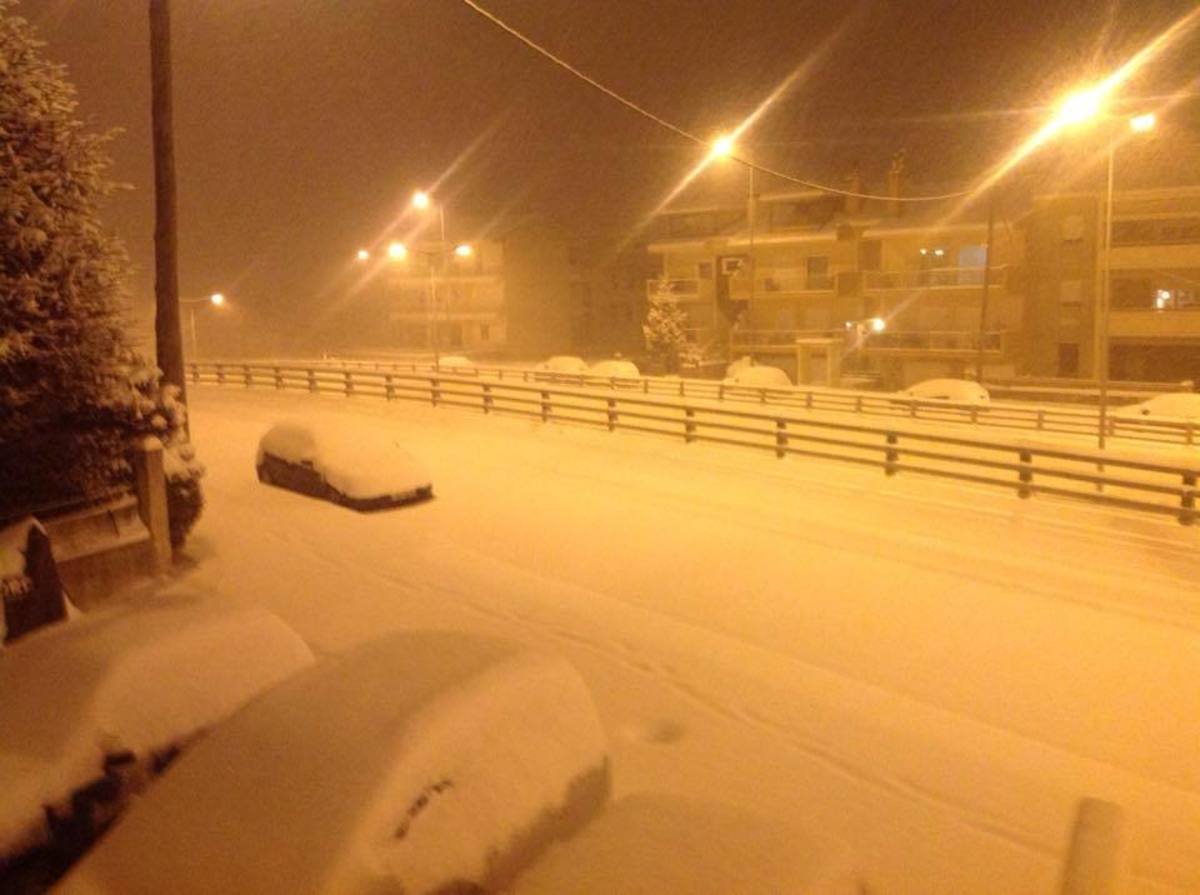 Ιωάννινα: 40 πόντοι χιόνι και κλειστά σχολεία [pics, vid]