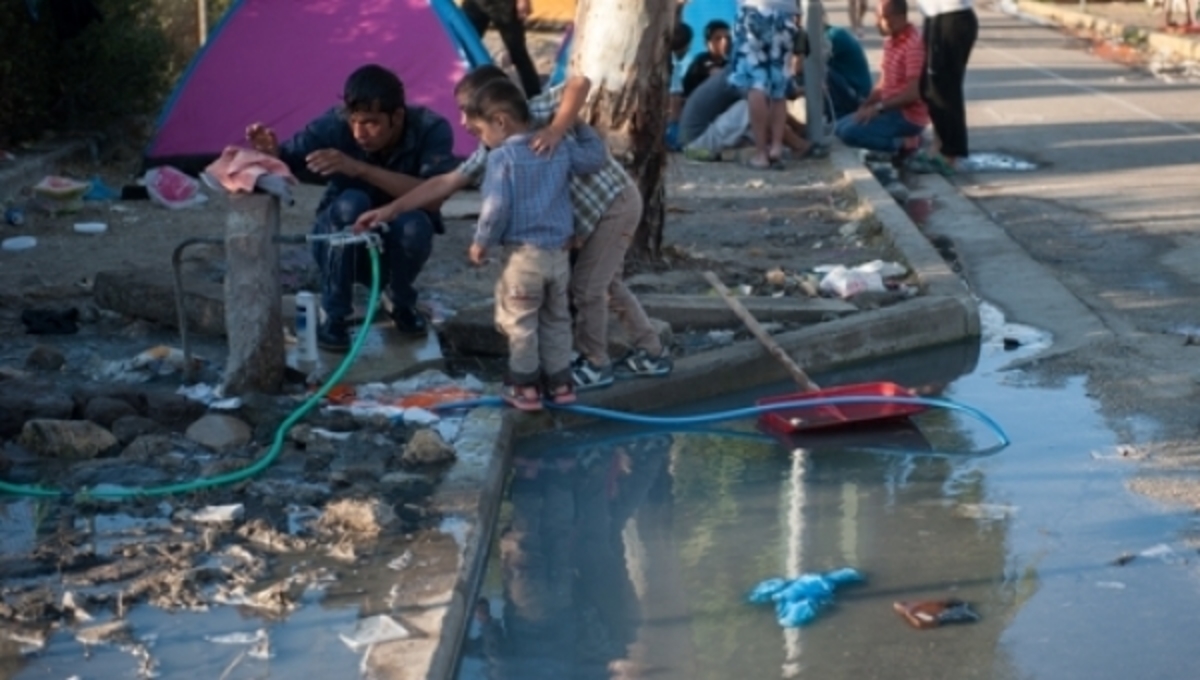 Γιατροί χωρίς Σύνορα: Να βελτιωθούν άμεσα οι συνθήκες διαβίωσης των προσφύγων στα νησιά μας