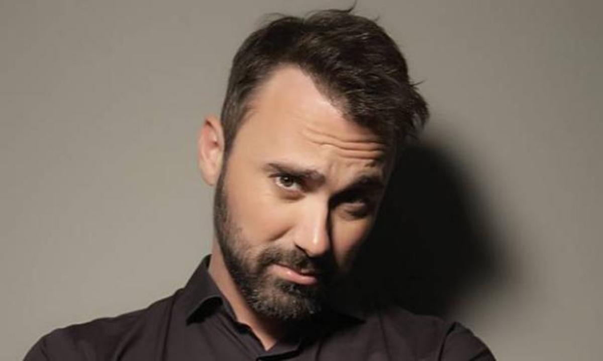 Γιώργος Καπουτζίδης: Γιατί βρέθηκε στο κέντρο της Αθήνας;