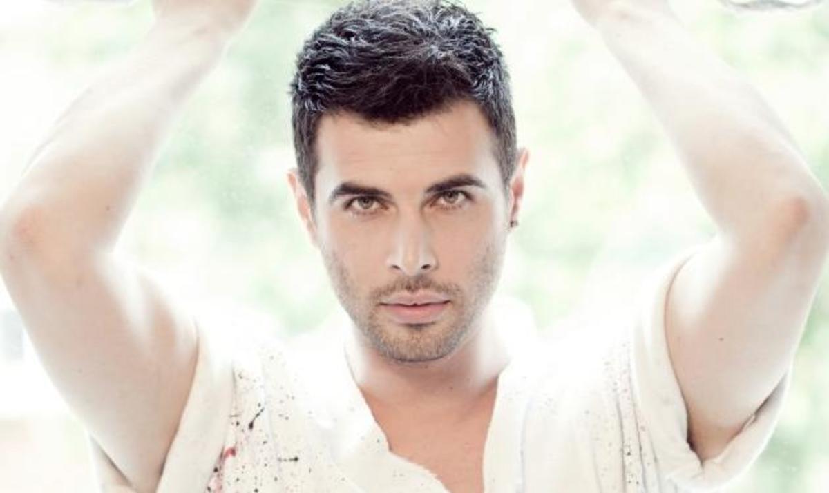 Θύμα τροχαίου ο Γιώργος Παπαδόπουλος – Με κολάρο στο λαιμό μετά το ατύχημα