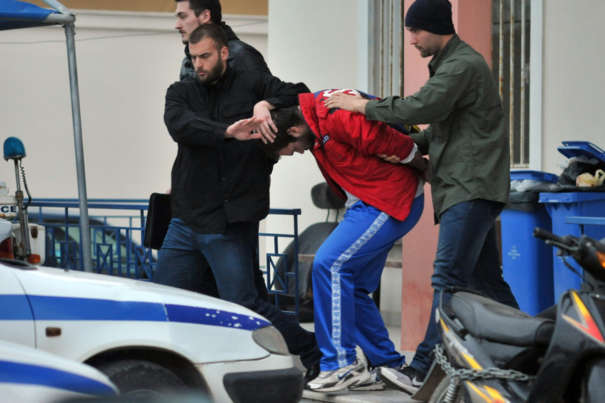 Αυτός είναι ο γιος της 60χρονης που δολοφονήθηκε με 30 μαχαιριές στη Βούλα