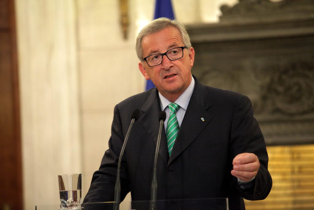 Γιούνκερ: Ισπανία και Πορτογαλία δεν καταστρώνουν διαβολικό σχέδιο κατά Τσίπρα