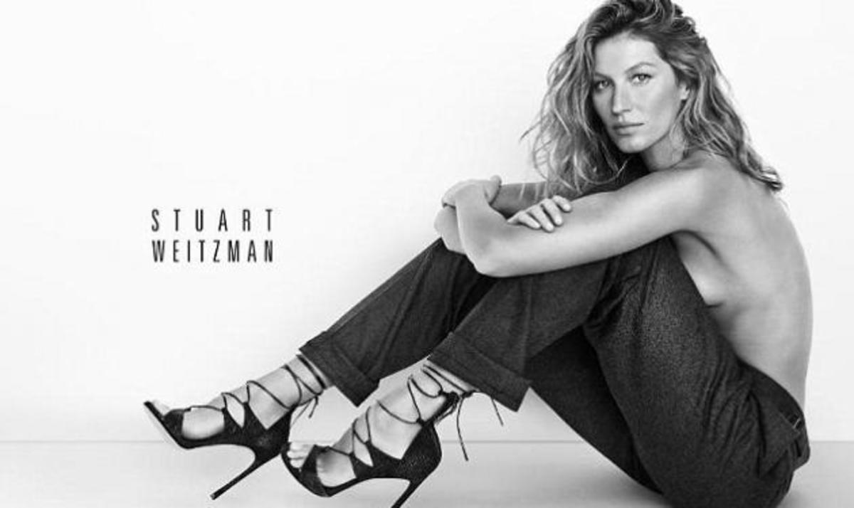 Δες την Gisele να ποζάρει topless!
