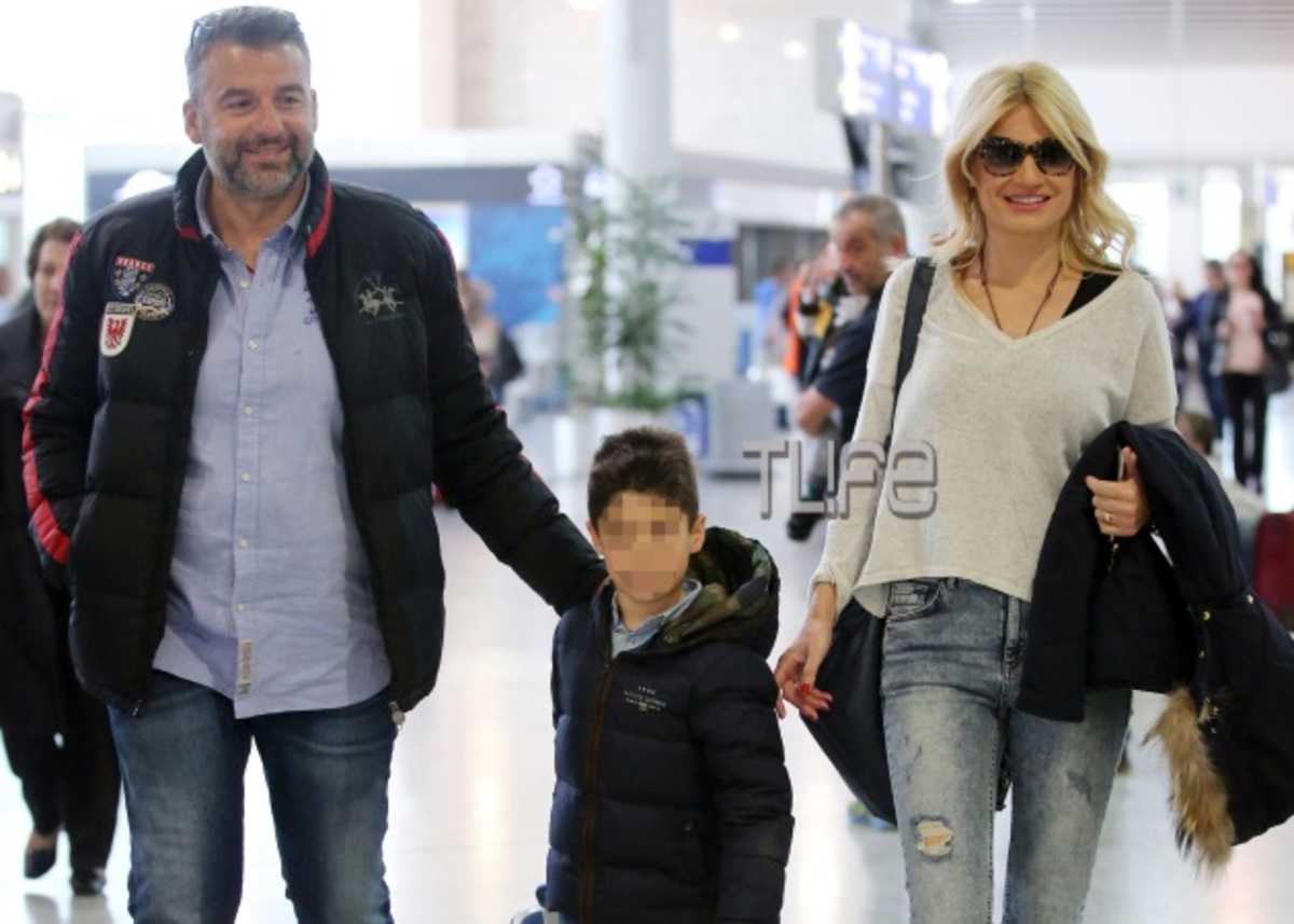 Φαίη Σκορδά – Γιώργος Λιάγκας: Οικογενειακή εξόρμηση στο Παρίσι! Φωτογραφίες