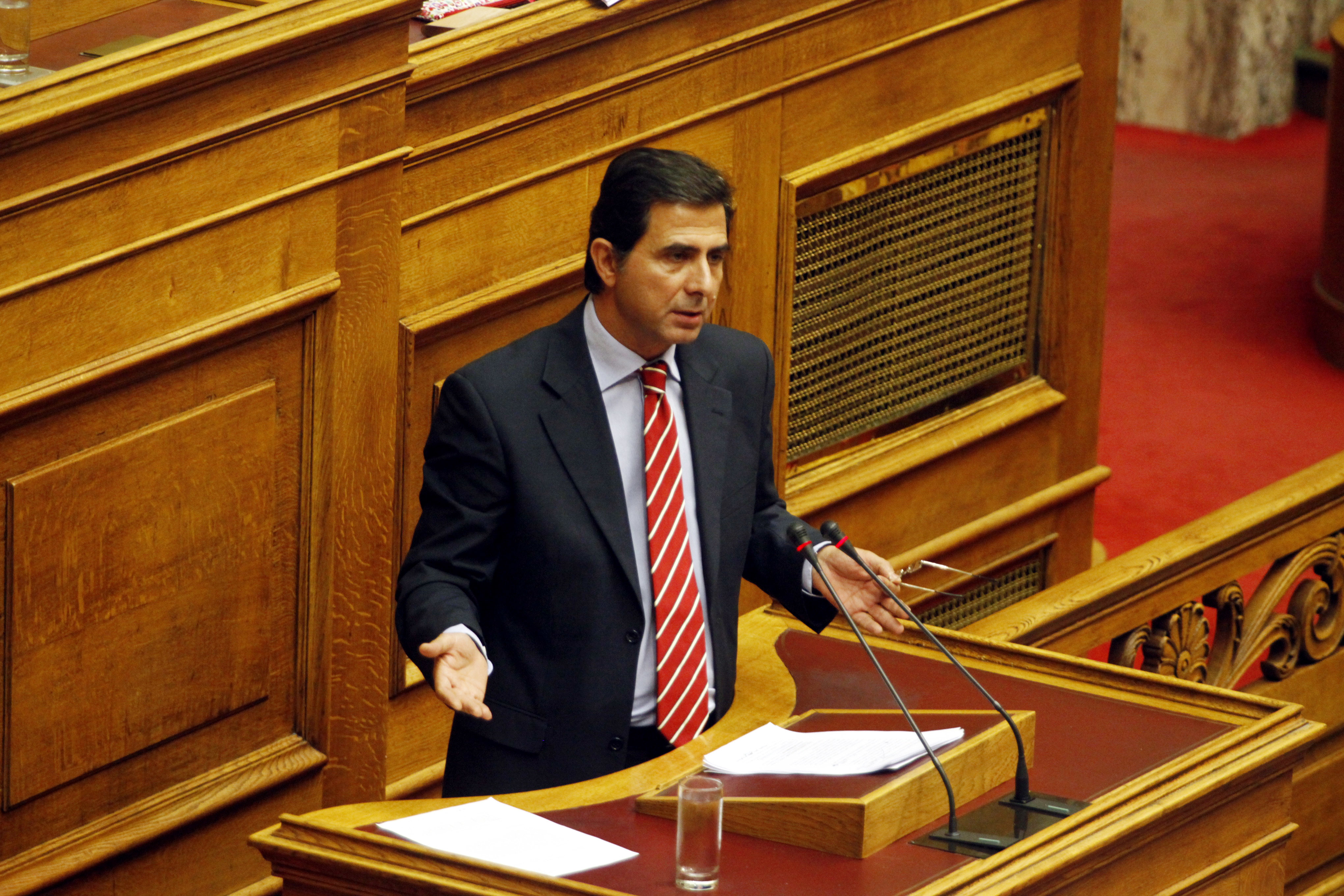 Μήνυμα Γκιουλέκα στους πρυτάνεις για ανοιχτά πανεπιστήμια